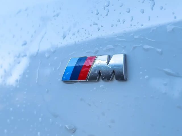 BMW 318 318d M-Sport Sedan