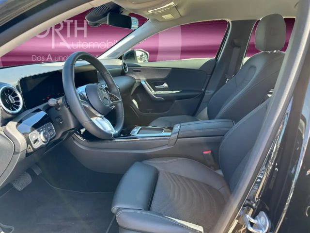 Mercedes-Benz A 180 Progressive