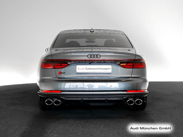 Audi S8 Quattro