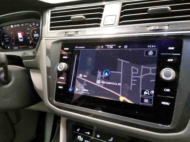 Volkswagen Tiguan AHK*STHZ*MATRIX*HARMAN*360°*DCC*KEYLESS