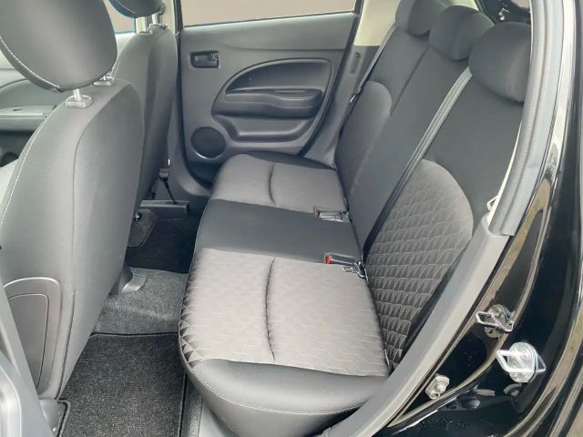 Mitsubishi Space Star CVT Star