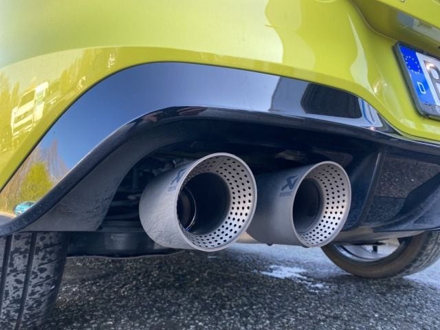 Volkswagen Golf Golf R Performance 2,0 l TSI 4M DSG IQ.Light*ACC