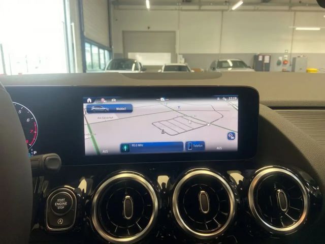 Mercedes-Benz B 180 B-Klasse