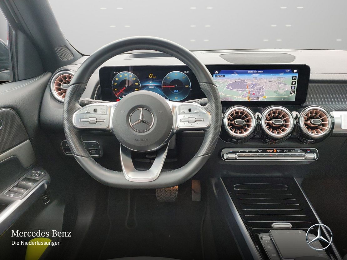 Mercedes-Benz EQB 250