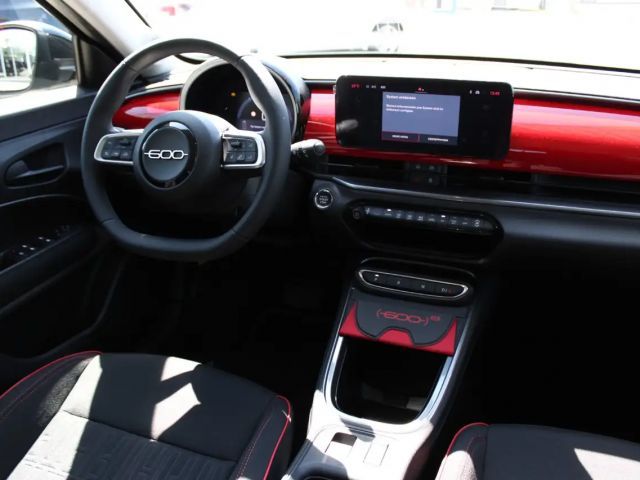 Fiat 600e Elektro RED LED, Klimaautomatik, Elektro