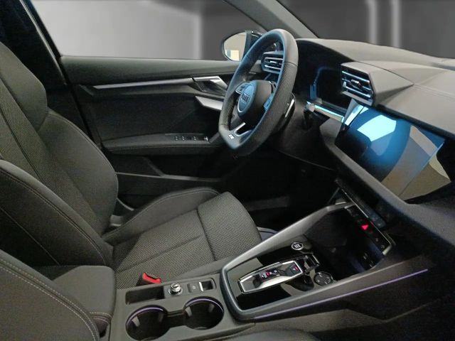 Audi A3 35 TDI S-Line S-Tronic Sedan Sportback