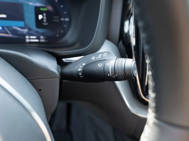 Volvo XC60 AWD Plus T8