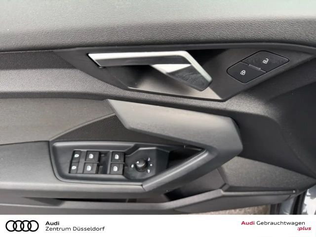 Audi A3 30 TFSI Sedan Sportback