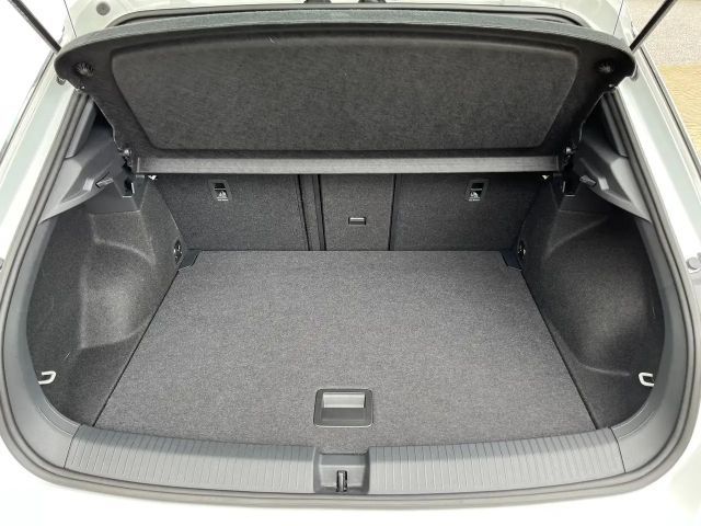 Volkswagen T-Roc 1.5 TSI DSG R-Line