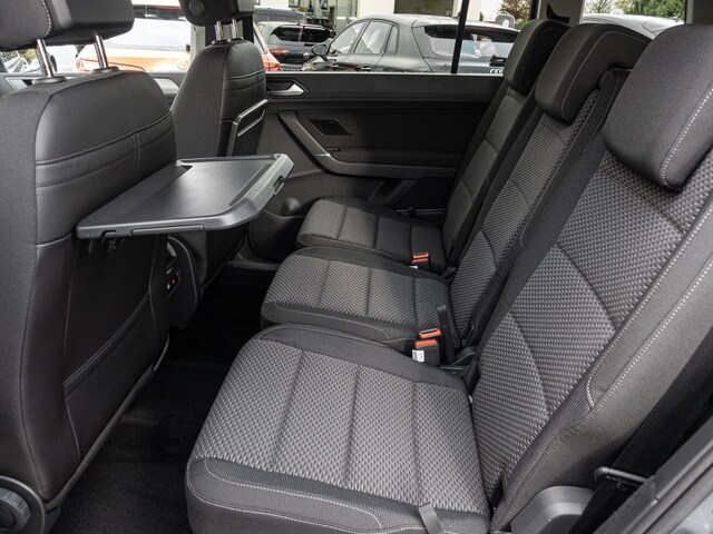 Volkswagen Touran 1.5 TSI DSG