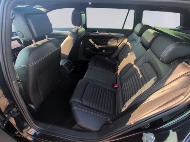 Volkswagen Passat 2.0 TDI Business DSG Variant