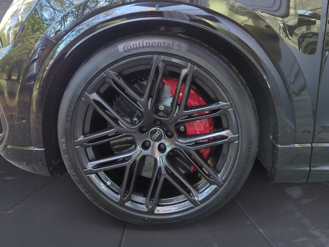 Audi RS Q8 Performance Quattro