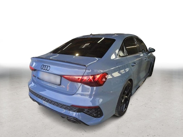 Audi RS3 Quattro S-Tronic Sedan