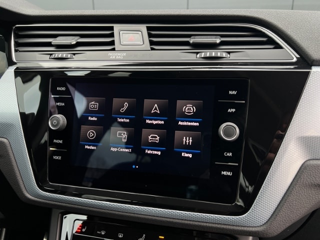 Volkswagen Touran 1.5 TSI DSG IQ.Drive