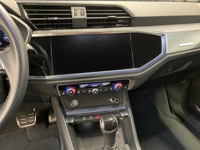 Audi Q3 40 TFSI Quattro S-Line S-Tronic