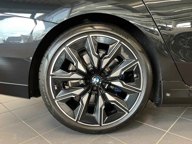 BMW i7 M-Sport M70 Sedan xDrive