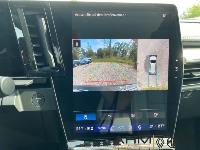 Renault Scenic E-Tech Iconic