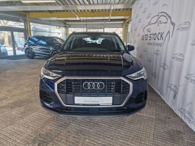 Audi Q3 45 TFSI Hybride S-Tronic