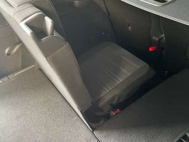 Volkswagen Touran DSG R-Line