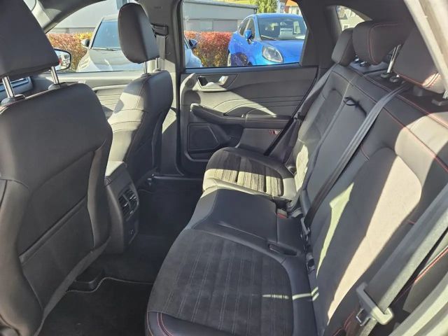 Ford Kuga Plug in Hybrid ST Line X