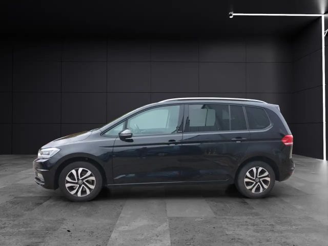 Volkswagen Touran TSI Active STH LED Navi ACC Park-Assist SH