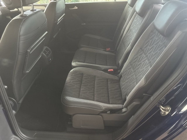 Volkswagen Touran DSG R-Line