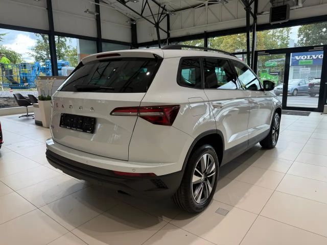 Skoda Karoq 1.0 TSI Tour
