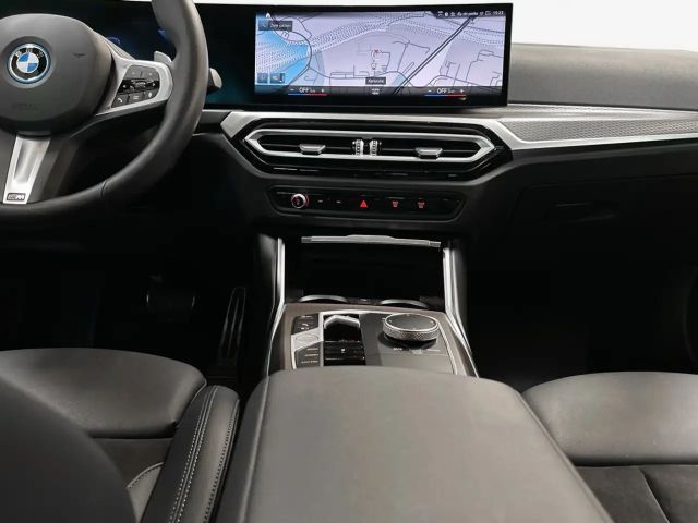 BMW 330 330e Touring xDrive