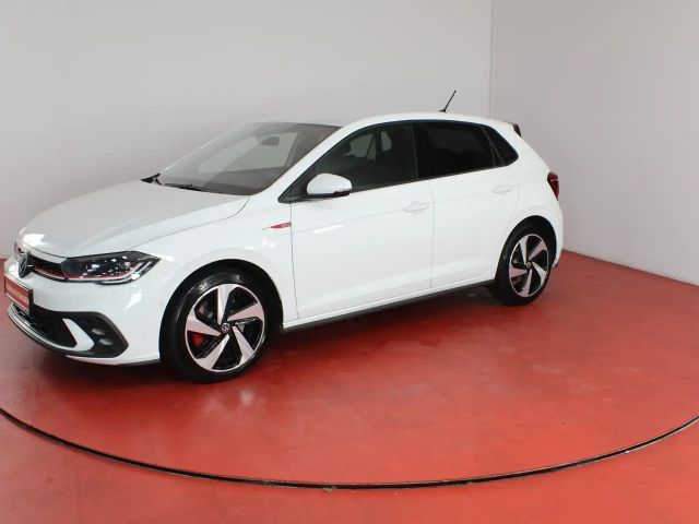 Volkswagen Polo 2.0 TSI DSG GTI
