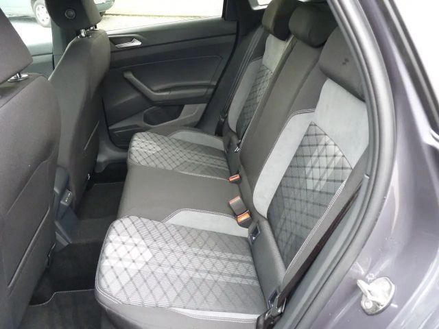 Volkswagen Taigo 1.5 TSI DSG R-Line