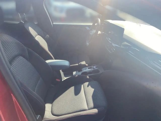 Ford Focus ST Line Wagon