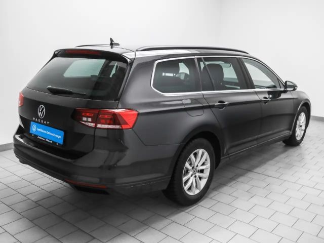 Volkswagen Passat 2.0 TDI Business DSG Variant