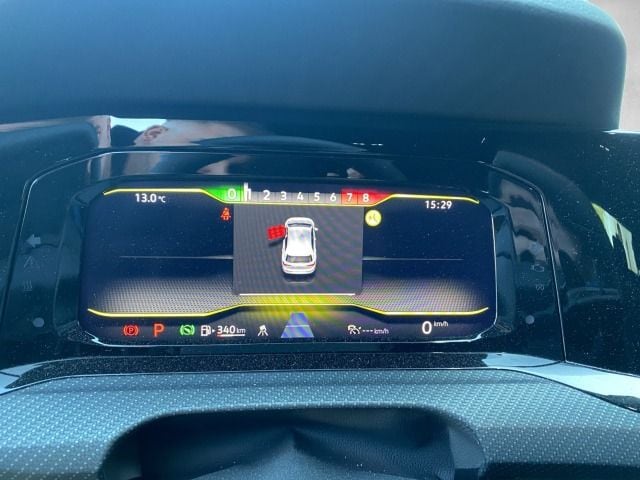 Volkswagen Golf Golf R Performance 2,0 l TSI 4M DSG IQ.Light*ACC