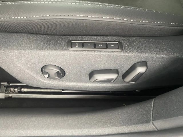 Skoda Octavia Selection