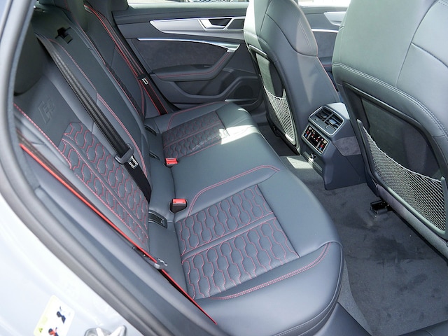 Audi RS6 Avant Quattro