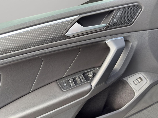 Volkswagen Tiguan 2.0 TDI DSG R-Line