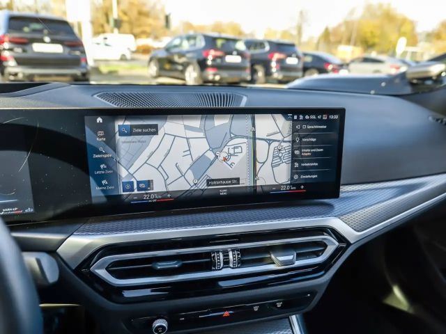 BMW 330 330d M-Sport Sedan