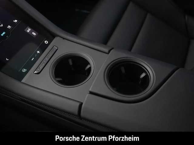 Porsche Taycan Black Edition Sport Turismo