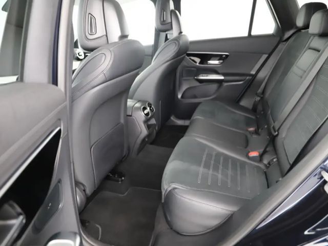 Mercedes-Benz GLC 300 4MATIC AMG Line