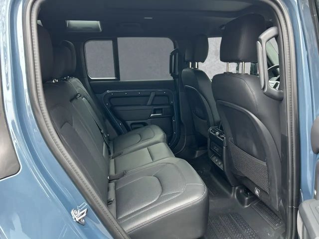 Land Rover Defender 110 AWD D300 Dynamic SE