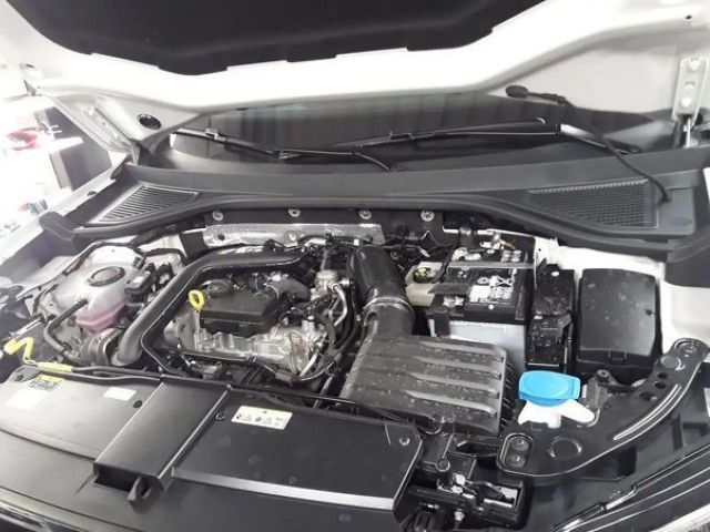 Volkswagen T-Roc 1.0 TSI Life Plus