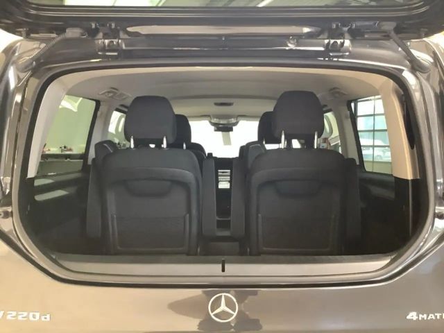 Mercedes-Benz V 220 4MATIC Style V 220 d