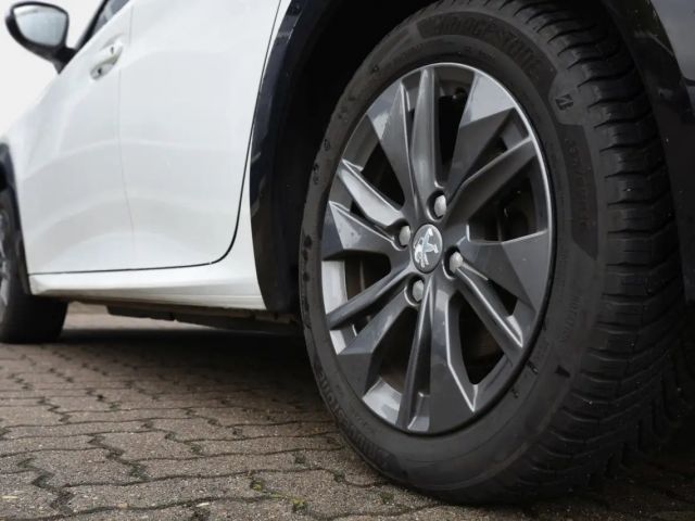 Peugeot E-208 Active Pack