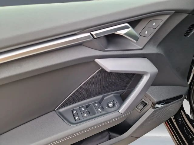 Audi A3 35 TDI S-Line Sedan Sportback