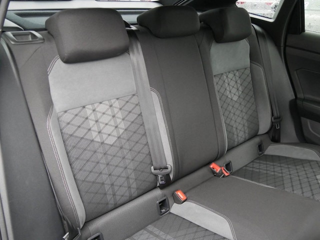 Volkswagen Taigo 1.0 TSI R-Line