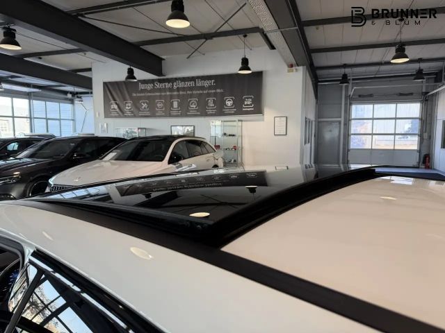 Mercedes-Benz A 220 4MATIC AMG Line