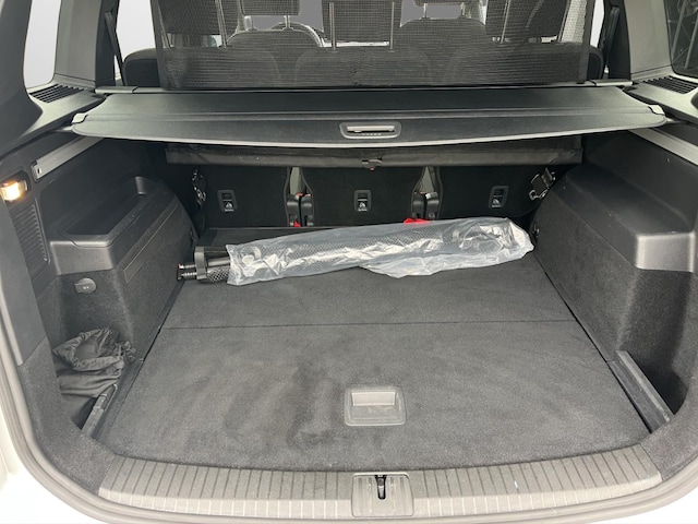 Volkswagen Touran 1.5 TSI DSG