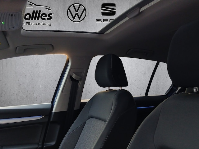 Volkswagen Golf 1.5 eTSI DSG Golf VIII Life