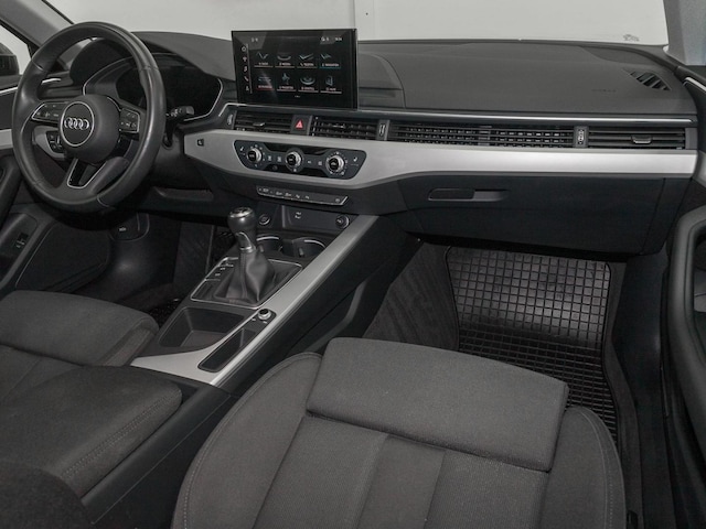 Audi A4 35 TFSI Sedan