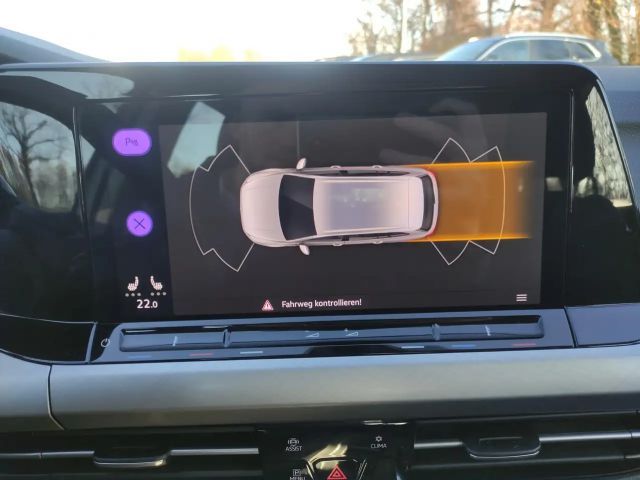 Volkswagen Golf Life